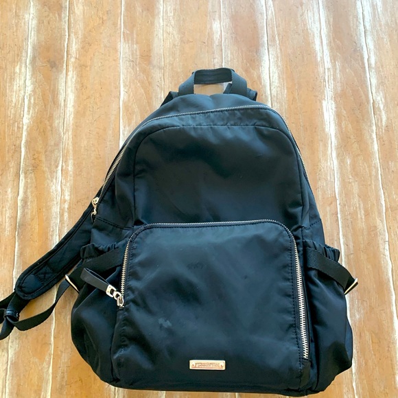 Storksak Hero Backpack - Picture 4 of 11